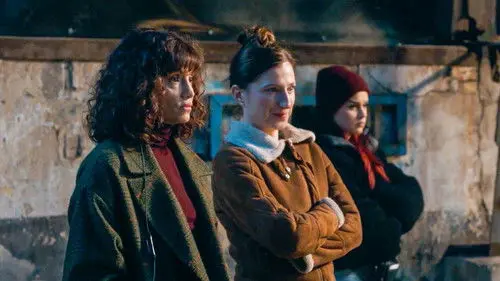 Mira: Her Şey Yolundaymış Gibi izle - Dizipal